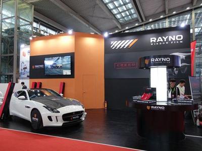 車漆保護膜專家RAYNO瑞锘閃耀2018汽車改裝服務業(yè)展覽會，引領汽車服務新趨勢